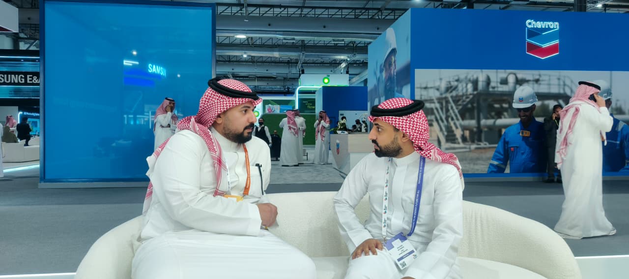 Twaik Group CEO Sultan Al Anzi in talks with a TotalEnergies executive at the 25th WPC Energy Congress in Riyadh